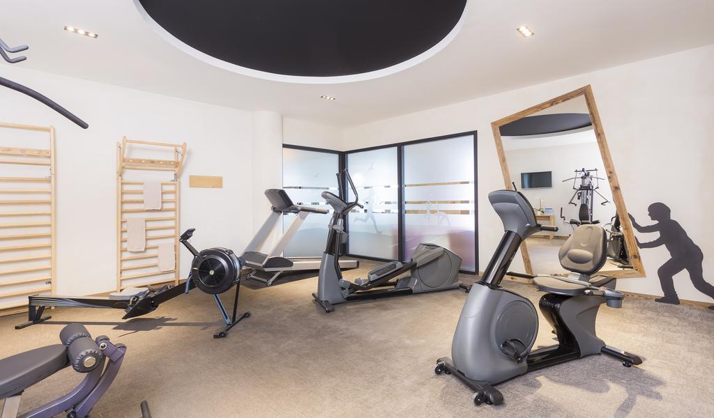 Hotel Saint Charles Val Cenis Lanslebourg-Mont-Cenis Zewnętrze zdjęcie