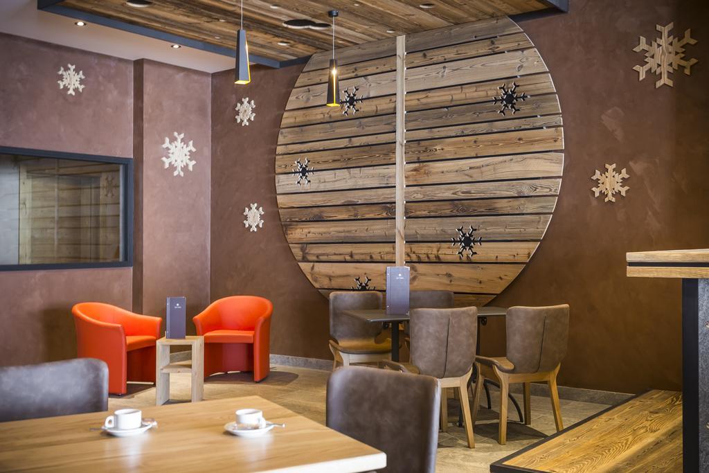 Hotel Saint Charles Val Cenis Lanslebourg-Mont-Cenis Zewnętrze zdjęcie