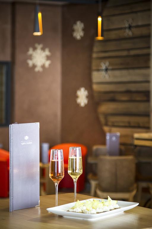 Hotel Saint Charles Val Cenis Lanslebourg-Mont-Cenis Zewnętrze zdjęcie