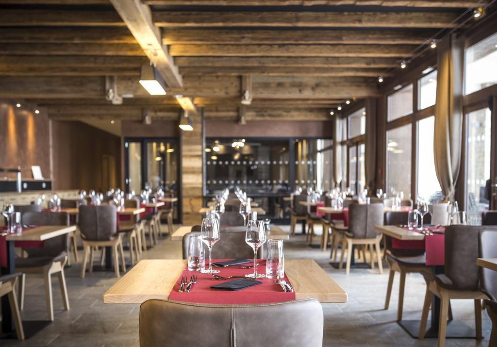 Hotel Saint Charles Val Cenis Lanslebourg-Mont-Cenis Zewnętrze zdjęcie
